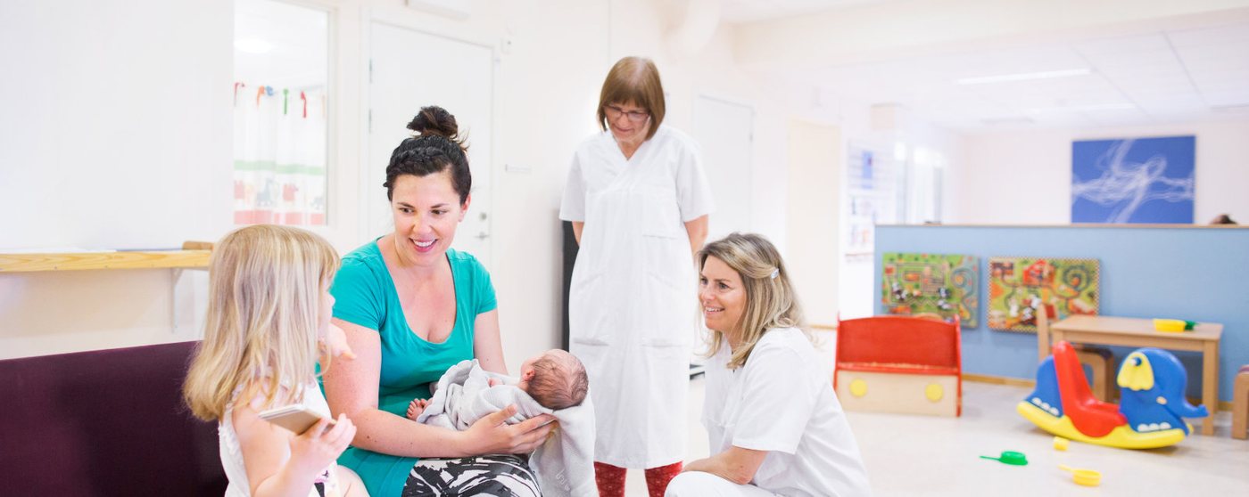 Reception and family waiting area at Wallarah Bay Medical Centre